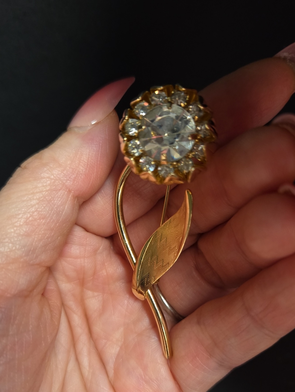 Vintage Gold-Tone Floral Brooch with Clear Crystal - Picture 17 of 17